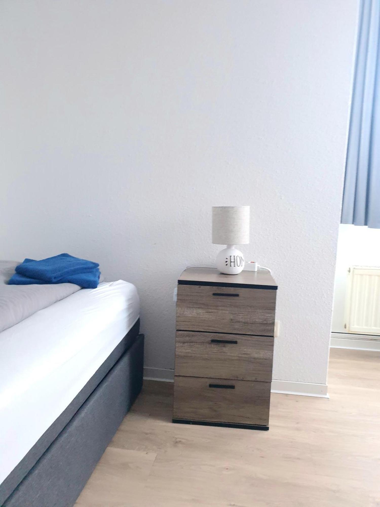 Zur Elster 2 *